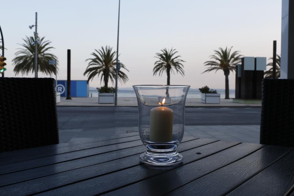 Hotel Marina روساس المظهر الخارجي الصورة
